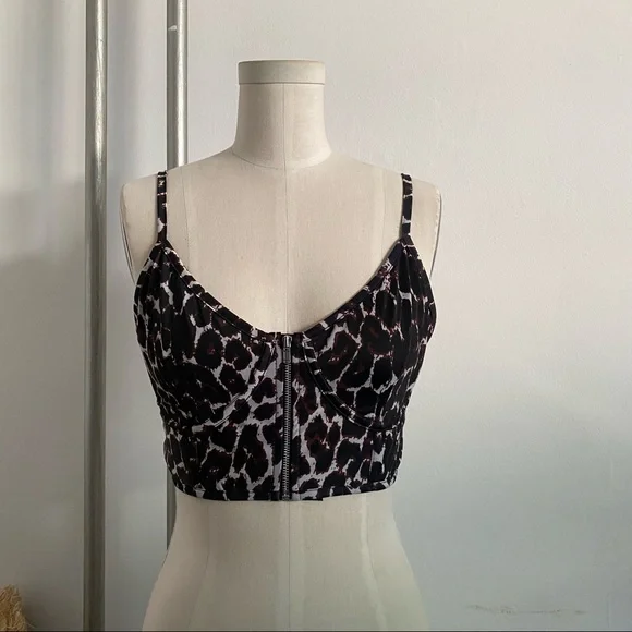 NWT Flook/. Flook the Label zip up bra top - Picture 6 of 7